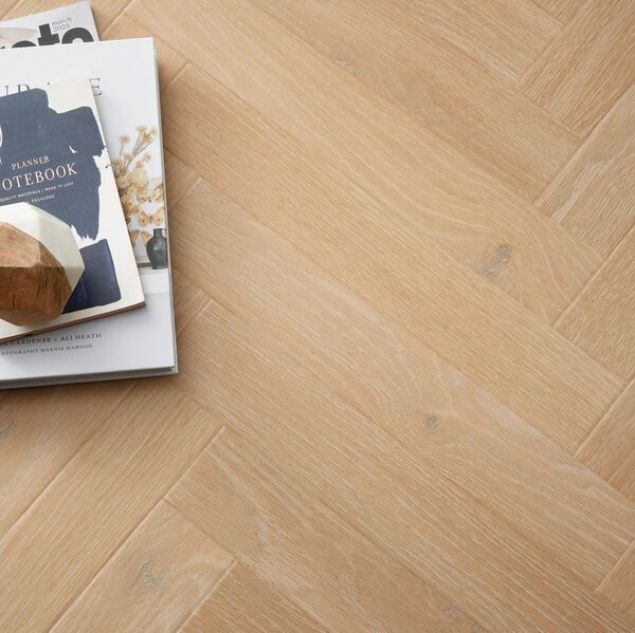 Art Select Herringbone Golden Artisan Oak